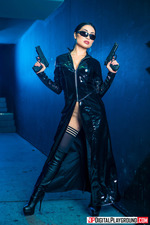 Rina Ellis Sexy Matrix Babe-01