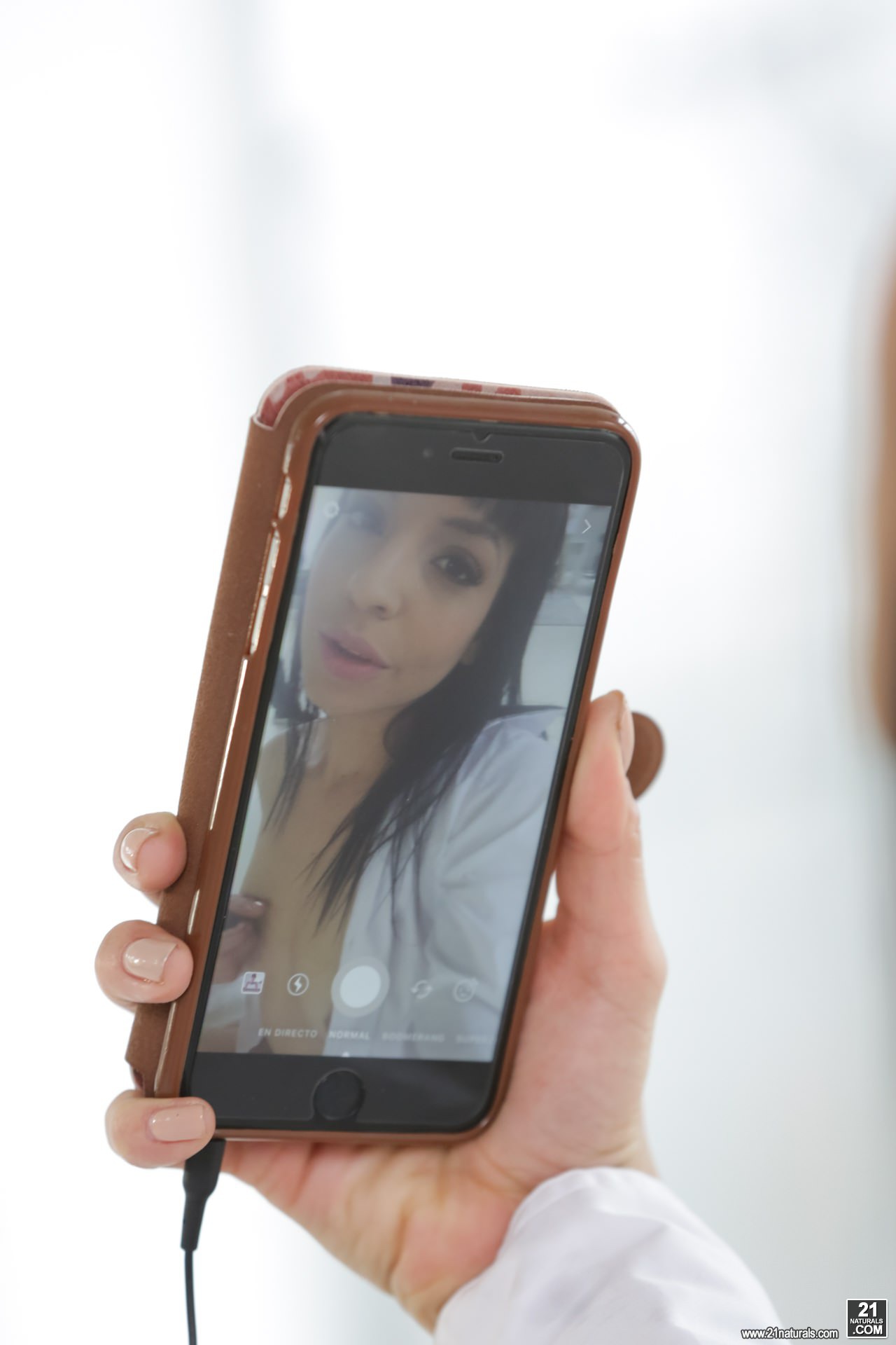 Matilde Ramos Takes Some Selfies-03
