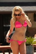 Lexi Belle Strips Off Her Sexy Pink Bikini-04