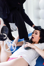 Aria Gets Ruined-08