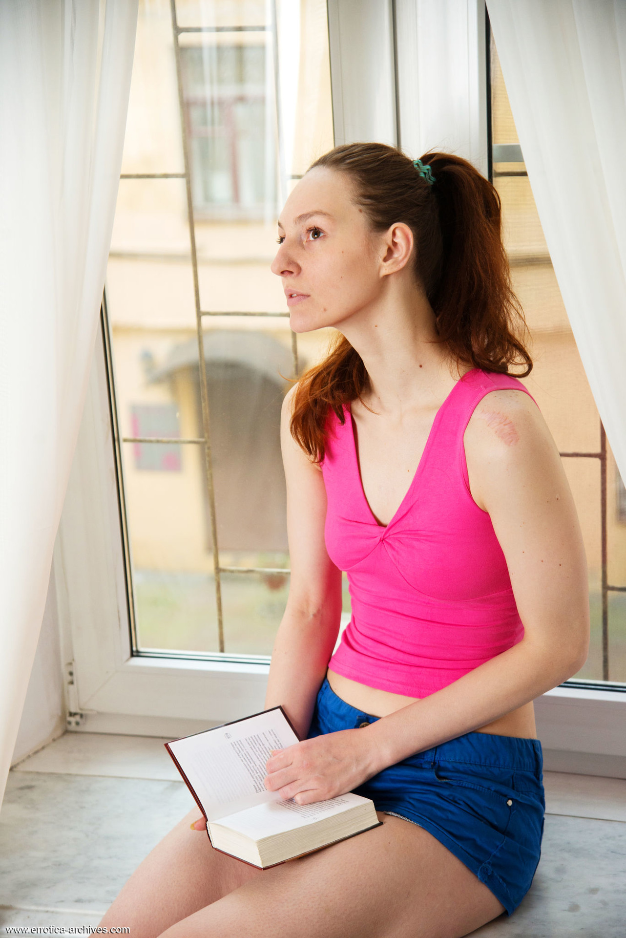 Maryl Window-00