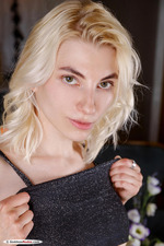 Thin Blondes Pink Pussy-09