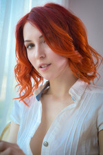 Stunning Redhead Elin Dane-03