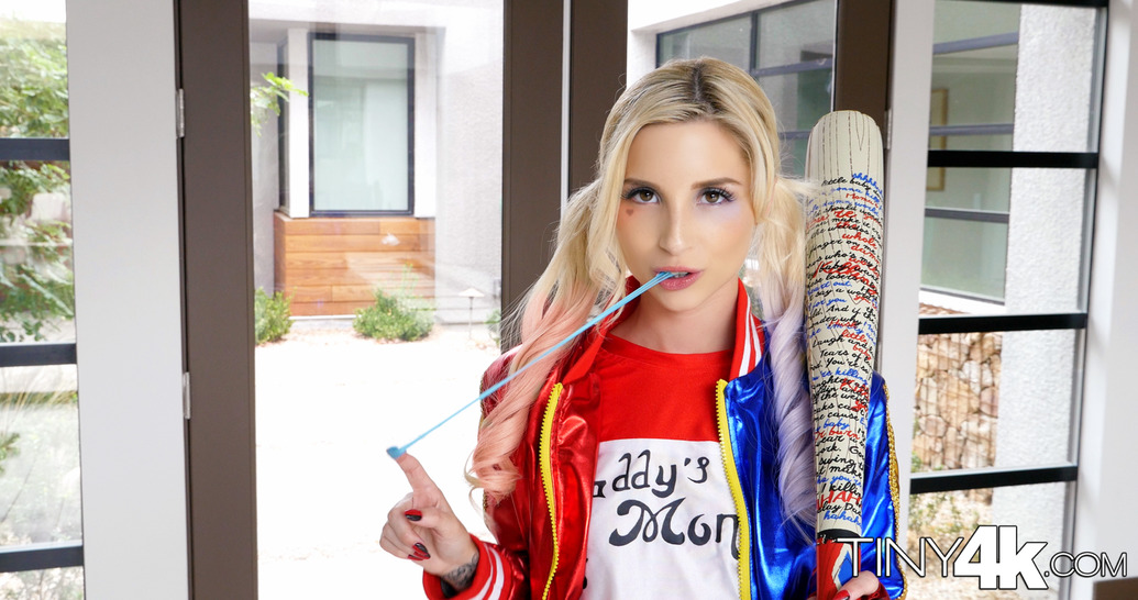 Harle Quin Halloween Fuck-01